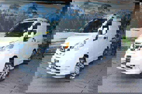 Used 2019 Nissan NV200 SV w/ Navigation Package image 39