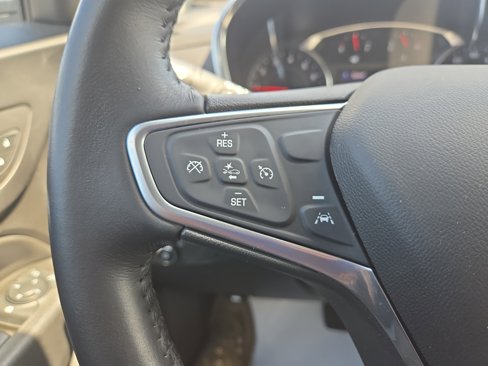 Used 2022 Chevrolet Equinox LT image 18