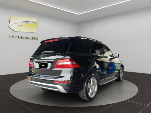 Used 2014 Mercedes-Benz ML 550 4MATIC image 7