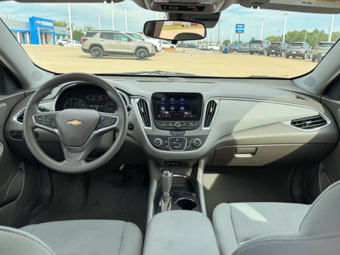 Used 2020 Chevrolet Malibu LS w/ Driver Confidence Package II image 11