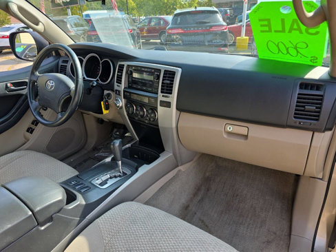 Used 2008 Toyota 4Runner SR5 image 19