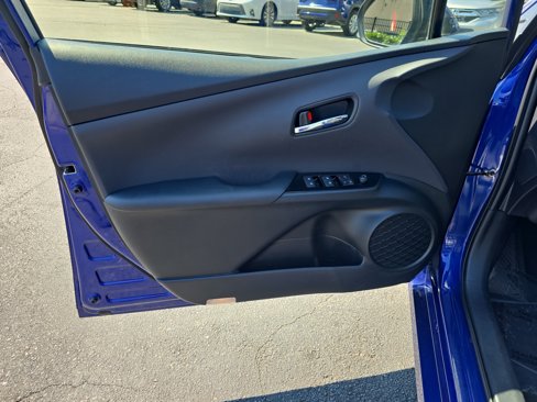 Used 2017 Toyota Prius Two image 25