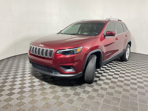 Used 2019 Jeep Cherokee Latitude w/ Cold Weather Group image 7
