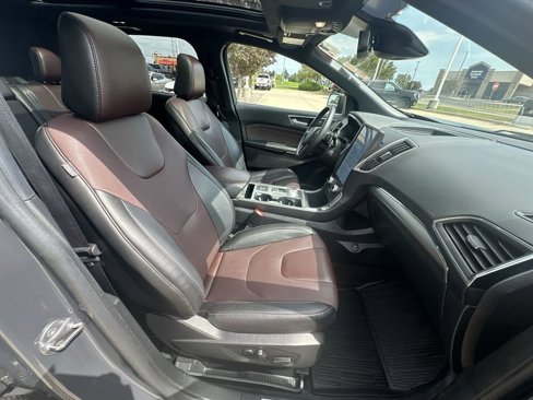 Used 2021 Ford Edge Titanium w/ Equipment Group 301A image 29
