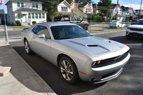 Used 2023 Dodge Challenger SXT w/ Cold Weather Group image 4
