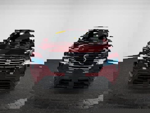 Used 2024 Nissan Rogue SV image 2