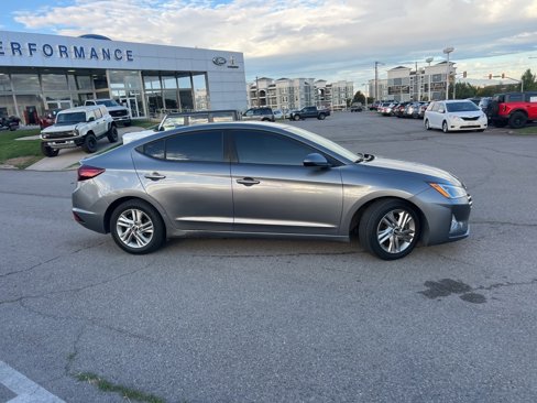Used 2019 Hyundai Elantra SEL image 3