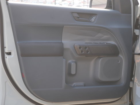 Certified 2024 Ford Maverick XL image 32