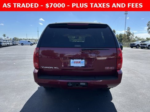 Used 2007 GMC Yukon XL SLT w/ SLT Preferred Equipment Group image 5