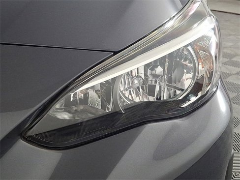 Used 2021 Subaru Crosstrek 2.0i Premium w/ Moonroof Package image 13