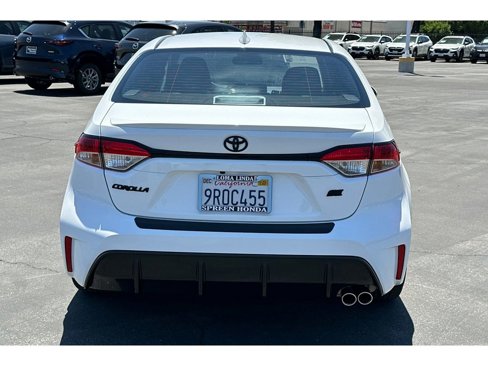 Used 2025 Toyota Corolla SE image 4