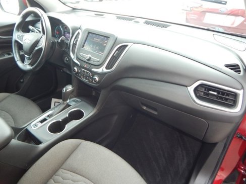 Used 2020 Chevrolet Equinox LT image 17