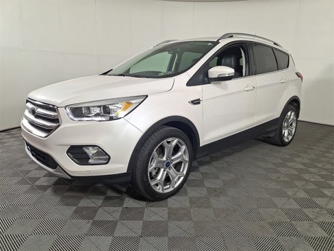 Used 2019 Ford Escape Titanium w/ U9j03 - Titanium Tow Package image 6