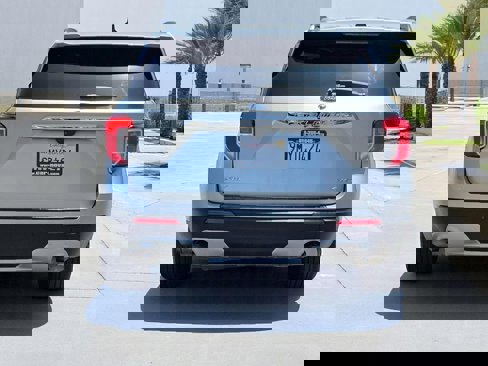 Used 2021 Ford Explorer XLT w/ Class III Trailer Tow Package image 11