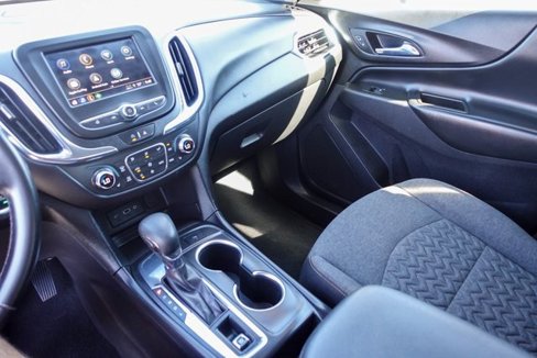 Used 2023 Chevrolet Equinox LT image 18