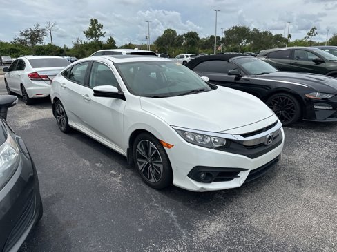 Certified 2017 Honda Civic EX-L image 1