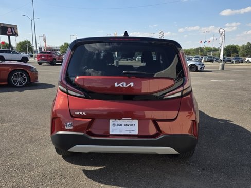 Used 2023 Kia Soul LX image 21