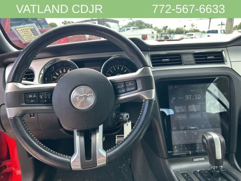Used 2014 Ford Mustang Premium image 20