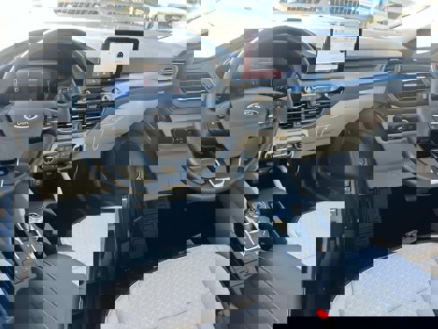 New 2025 Ford Escape Active image 13