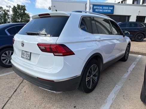 Used 2019 Volkswagen Tiguan SEL image 4