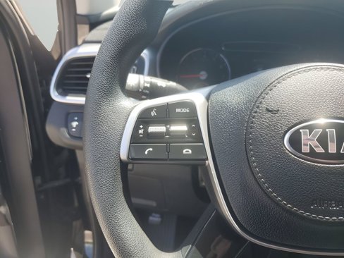 Used 2019 Kia Sorento L image 30