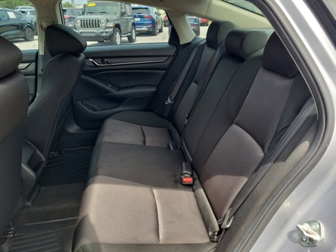 Used 2020 Honda Accord LX image 27