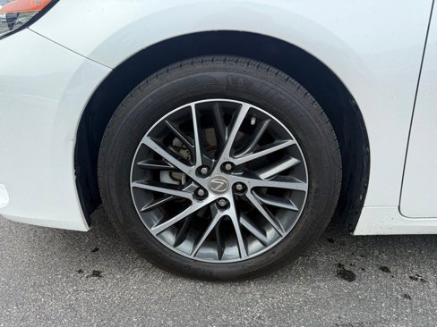 Used 2017 Lexus ES 350 image 22