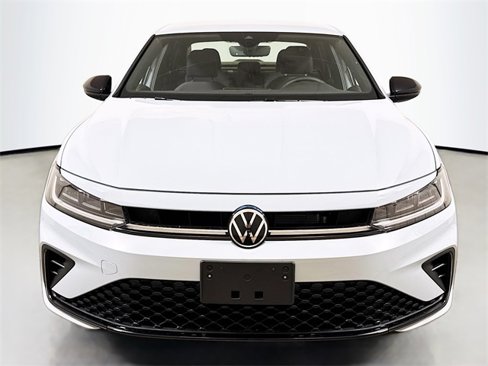 New 2025 Volkswagen Jetta Sport image 2