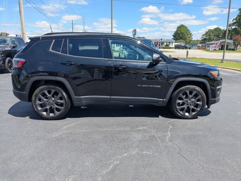 Used 2021 Jeep Compass Latitude image 4