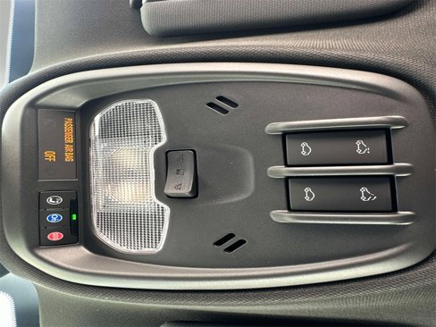 New 2025 Buick Envista Avenir image 33