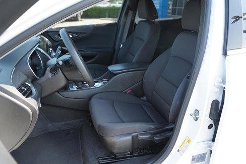 Used 2022 Chevrolet Malibu LS image 9