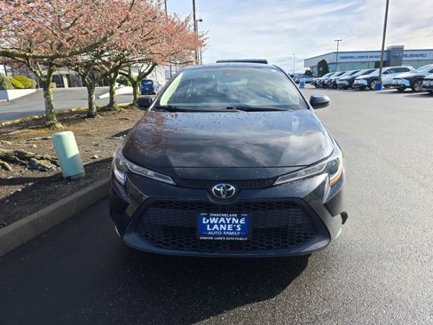 Used 2021 Toyota Corolla LE image 2