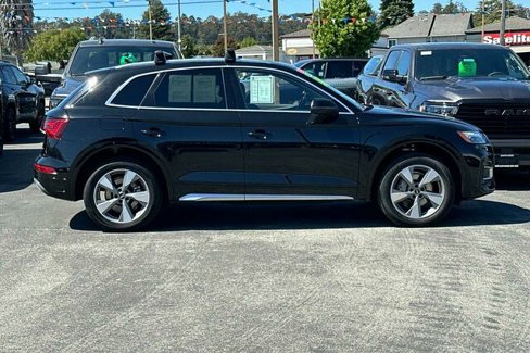 Used 2022 Audi Q5 2.0T Premium Plus image 3