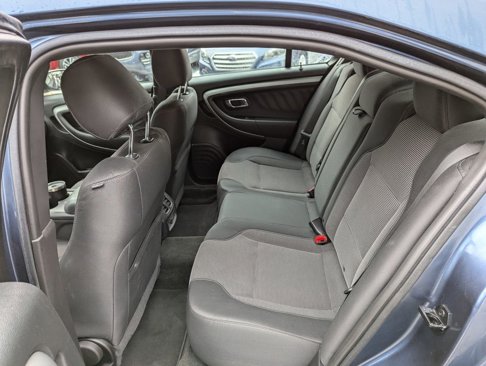 Used 2018 Ford Taurus SEL image 7