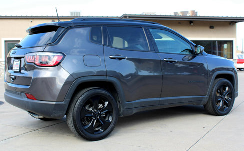 Used 2018 Jeep Compass Latitude w/ Popular Equipment Group image 20