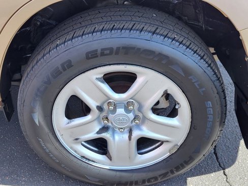 Used 2011 Toyota RAV4 4WD image 23