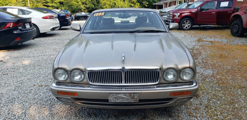Used 1995 Jaguar XJ6 image 8