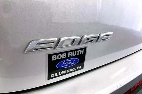 Used 2016 Ford Edge SE image 14