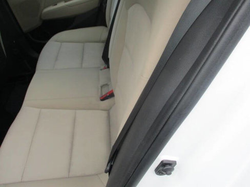 Used 2017 Hyundai Elantra Value Edition w/ Cargo Package image 11