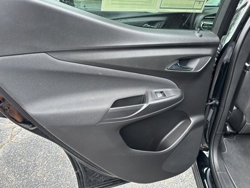 Used 2023 Chevrolet Bolt EUV LT w/ Comfort Package image 15