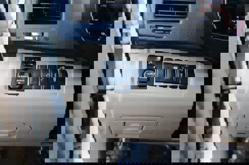 Used 2013 Toyota Highlander FWD image 27
