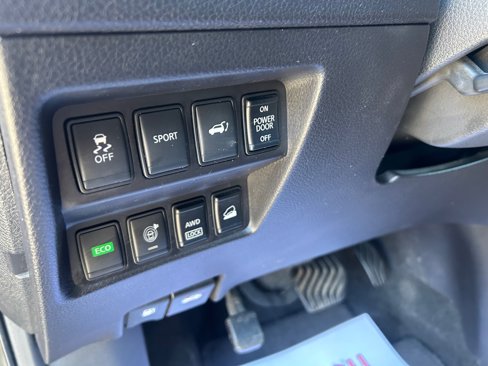 Used 2015 Nissan Rogue SV w/ SV Premium Package image 24