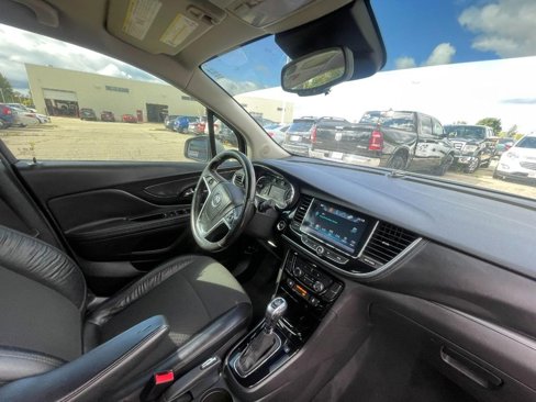 Used 2017 Buick Encore Preferred image 5
