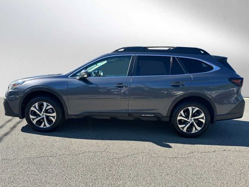 Used 2022 Subaru Outback Limited image 4