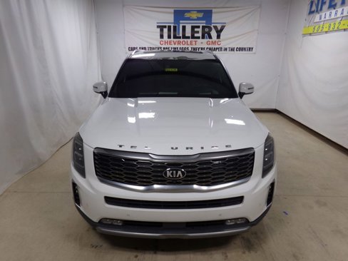 Used 2020 Kia Telluride SX w/ SX Prestige Package image 2