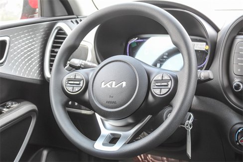 New 2025 Kia Soul LX w/ LX Technology Package image 31
