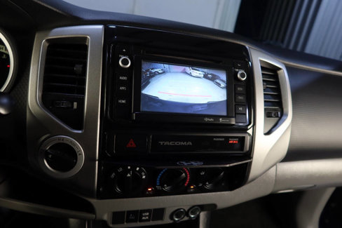Used 2015 Toyota Tacoma 4x4 Double Cab w/ TRD Off-Road Package image 22