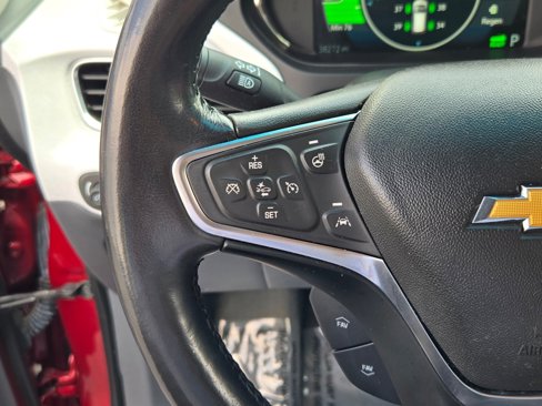 Used 2018 Chevrolet Bolt Premier w/ Driver Confidence II Package image 29