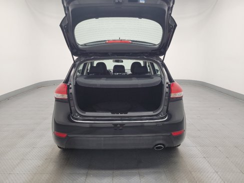 Used 2017 Kia Forte LX image 29