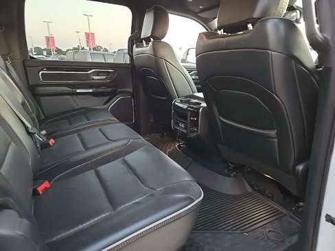 Used 2019 RAM 1500 Laramie w/ Sport Appearance Package image 12